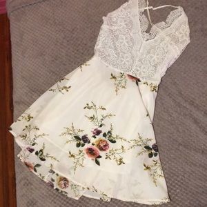 Floral Criss-cross backless dress